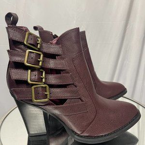 Legend Footwear Dominic Buckle Faux Leather Boot 10 Burgundy Maroon